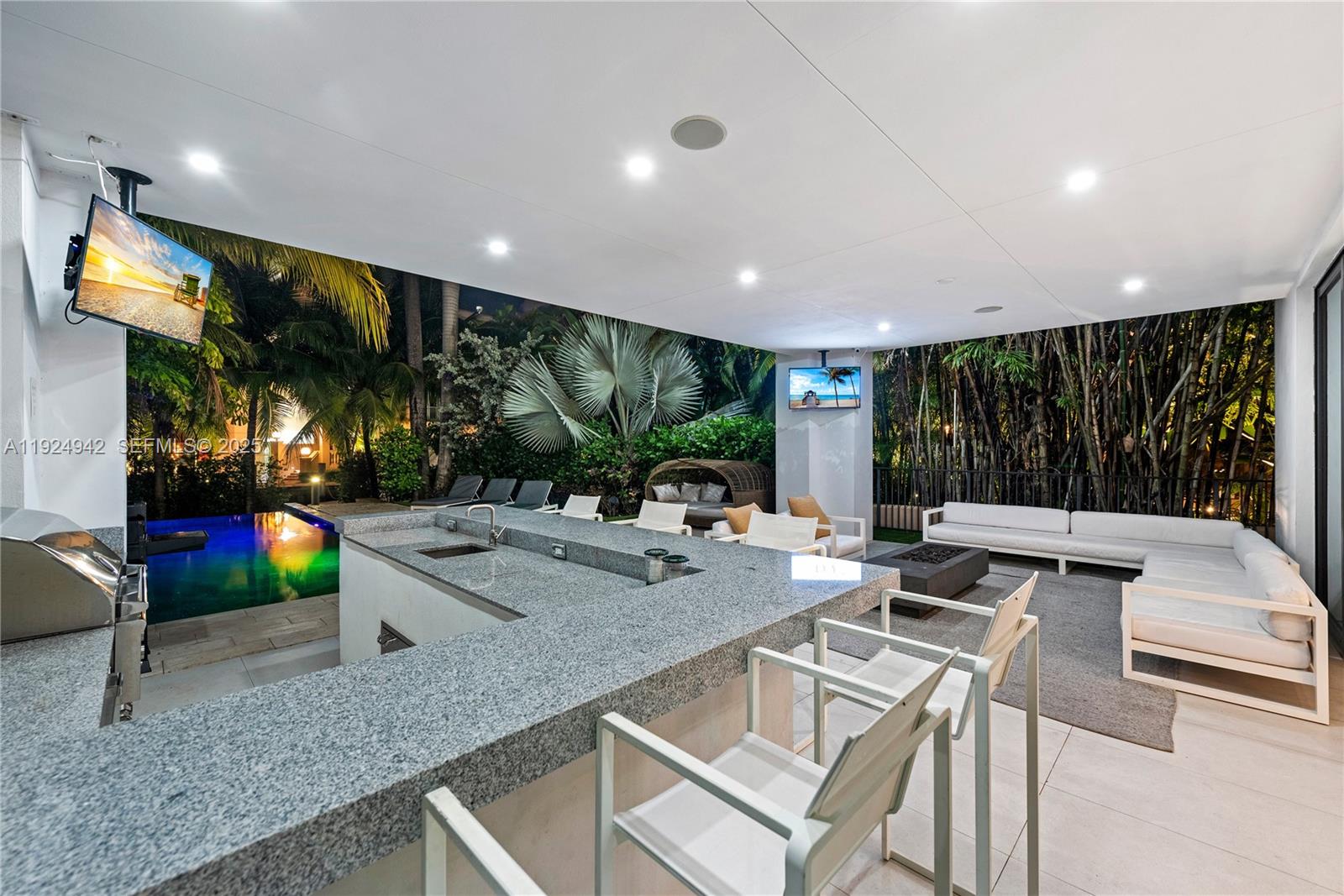 310 SE 11th Ave, Fort Lauderdale FL 33301 — #A11924942