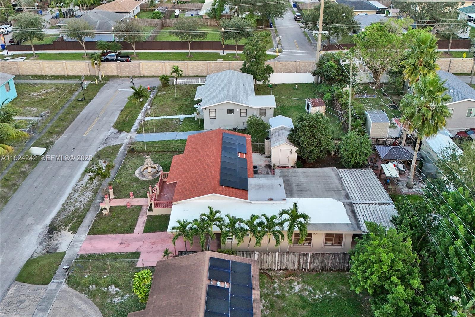 default 6404 Evans St, Hollywood FL 33024 — #A11924242