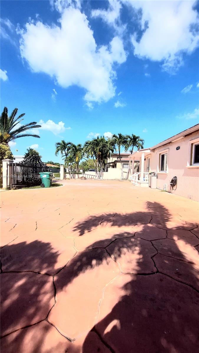 2145 SW 76th Ave, Miami FL 33155 — #A11921690