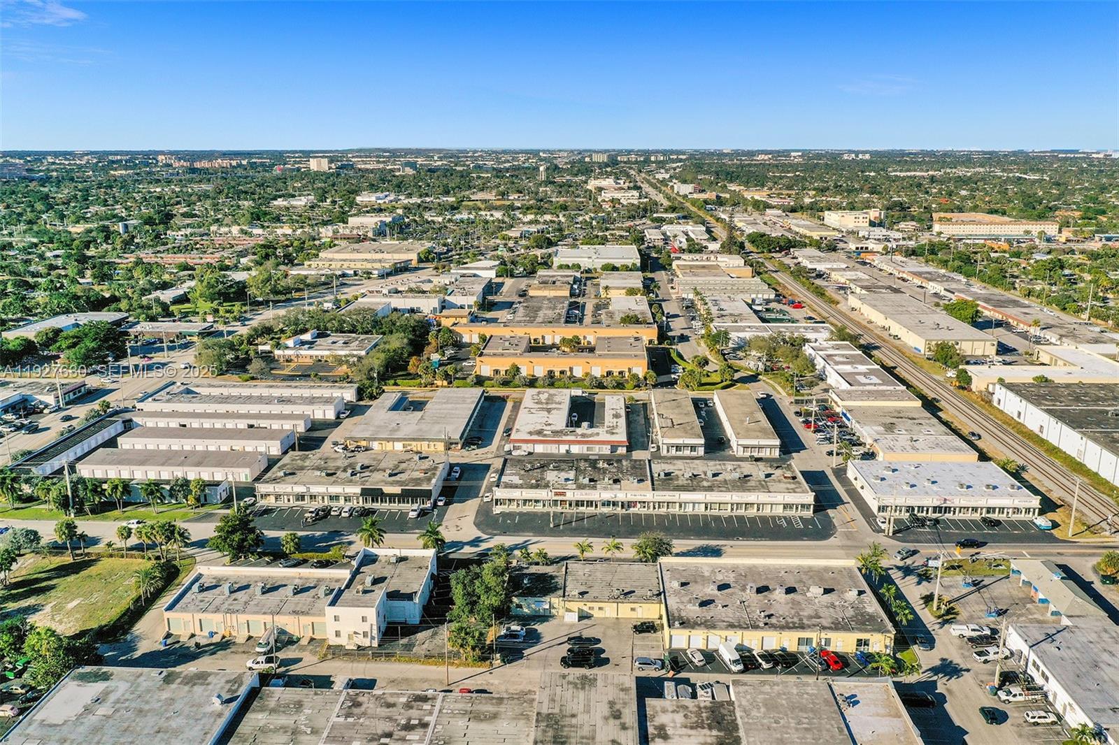 4500 N Dixie Hwy, Oakland Park FL 33334 — #A11927630
