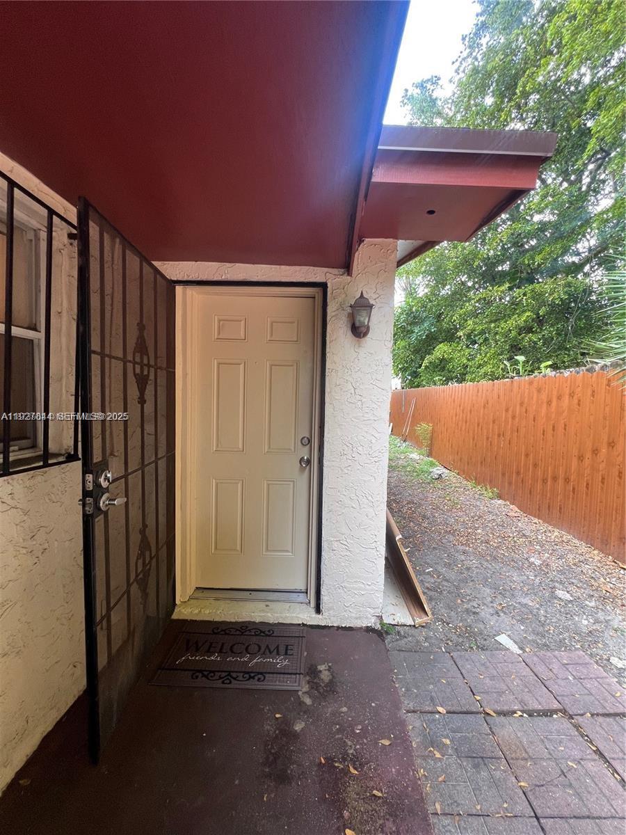 84b12bae-1304 1581 NE 117 ST, Miami FL 33161 — #A11927844