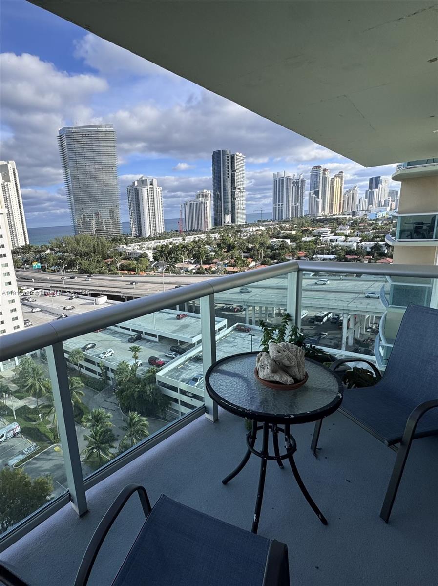 84b12bae-1308 19390 Collins Ave # 1608, Sunny Isles Beach FL 33160 — #A11912866