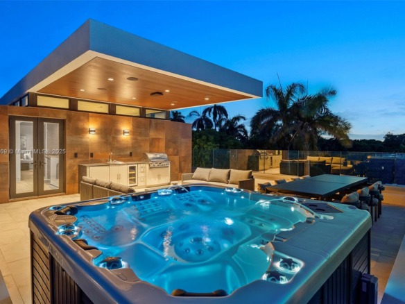 3306 NE 16th St, Fort Lauderdale FL 33304 — #A11886369