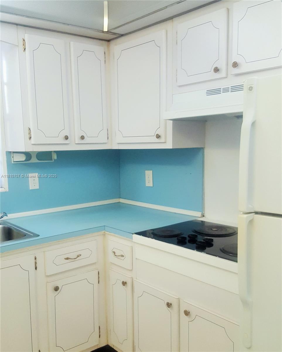 84b12bae-1425 19080 NE 3rd Ct # 318, Miami FL 33179 — #A11810707