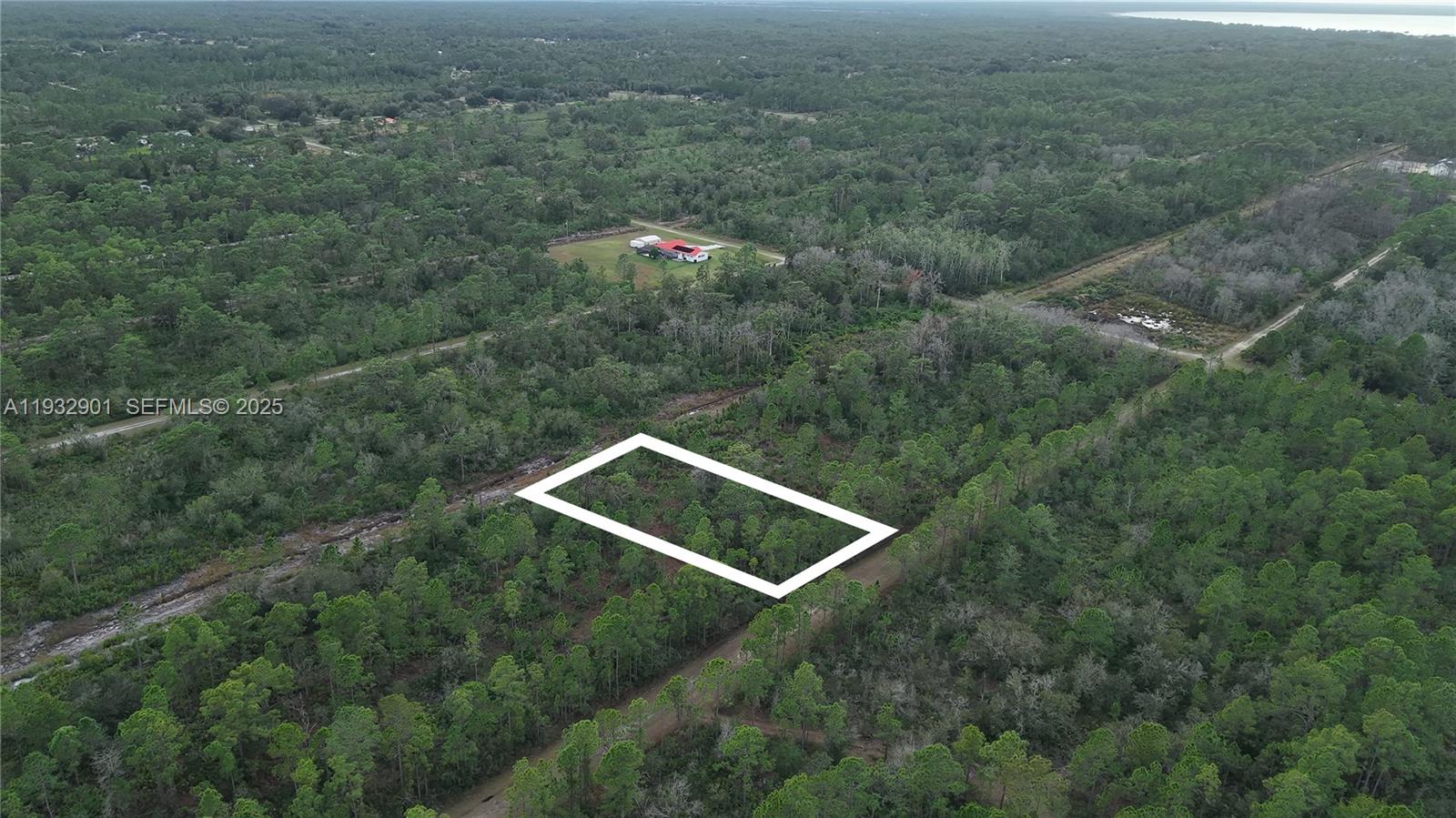 84b12bae-1488 215 IXORA DR, Other City – In The State Of Florida FL 33855 — #A11932901