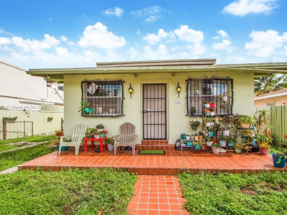 1159 NW 4th St, Miami FL 33128 — #A11814077