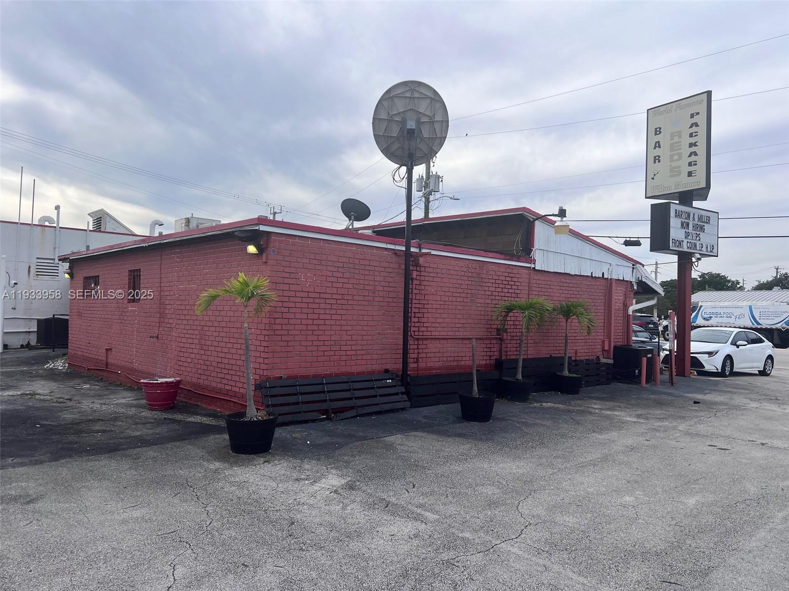 84b12bae-1543 2610 N Dixie Hwy, Wilton Manors FL 33334 — #A11933958