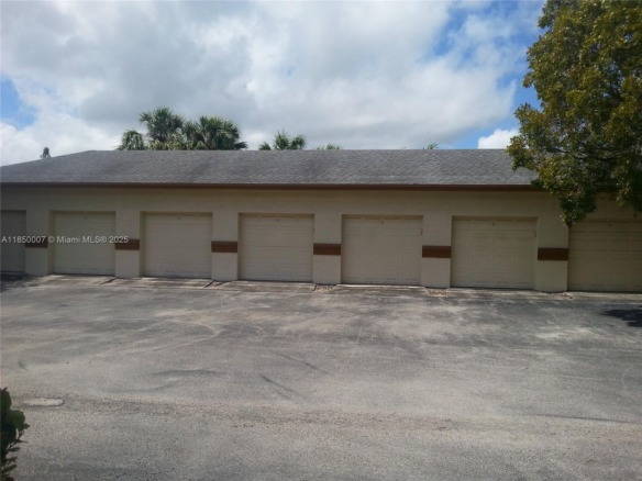 6100 Boulevard Of Champions, North Lauderdale FL 33068 — #A11850007