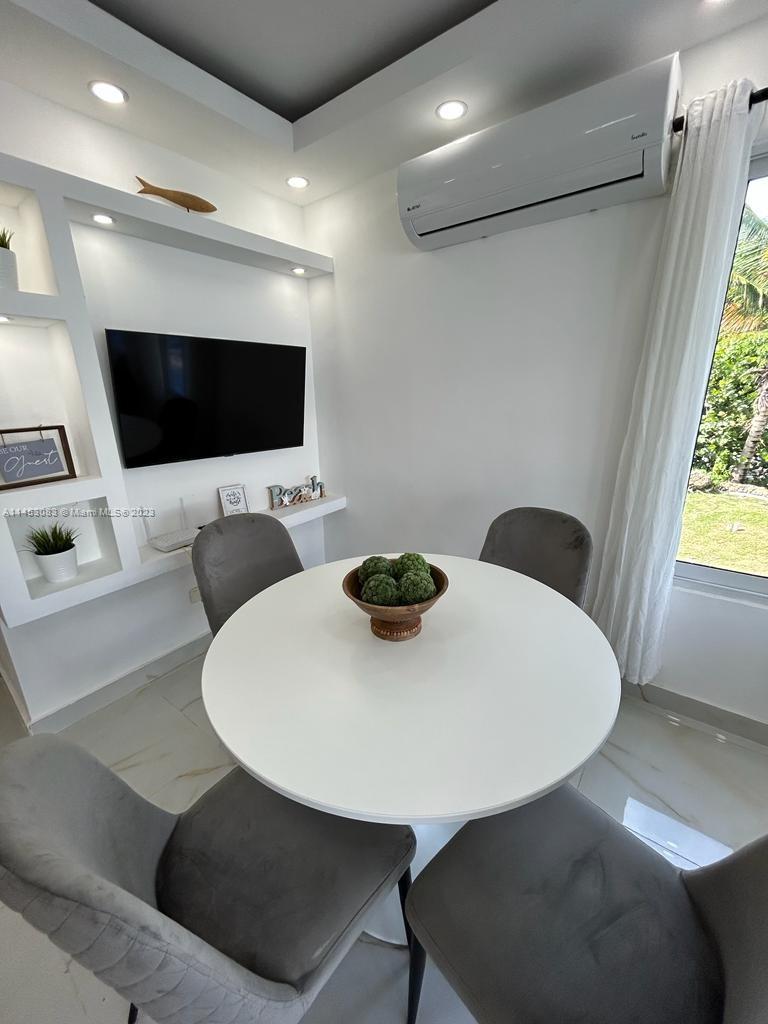2222 Carretera Sanchez # 202, CA 91000 — #A11453083