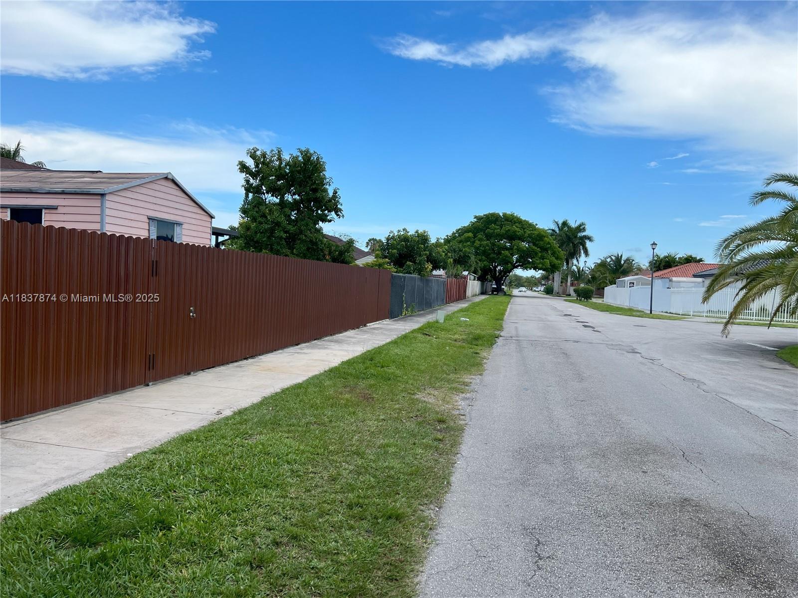 84b12bae-1601 12554 SW 211th Ter, Miami FL 33177 — #A11837874