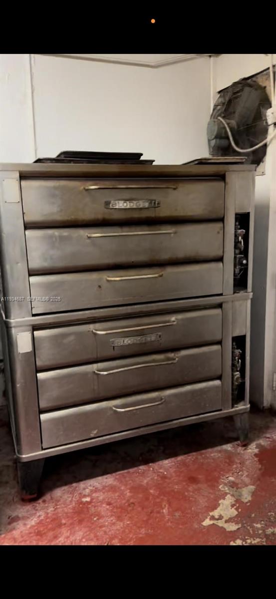 84b12bae-1609 Listing #A11934687