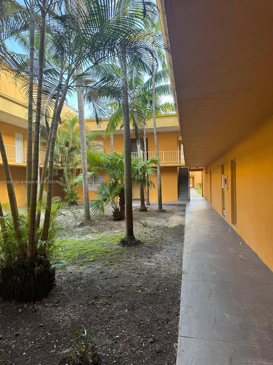 84b12bae-1670 18101 NW 68th Ave # D207, Hialeah FL 33015 — #A11892284