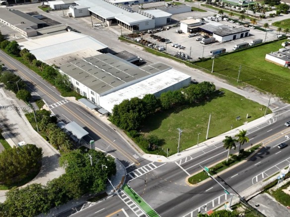 100 W Palm Drive, Florida City FL 33034 — #A11815976