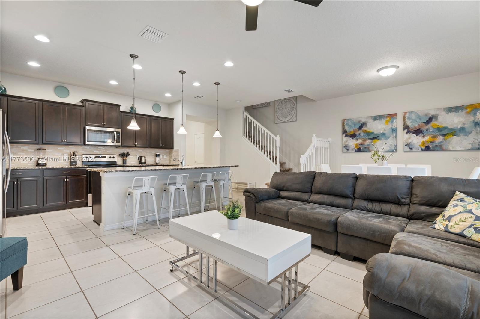 84b12bae-1727 2428 Dubai Street, Kissimmee FL 34747 — #A11773500