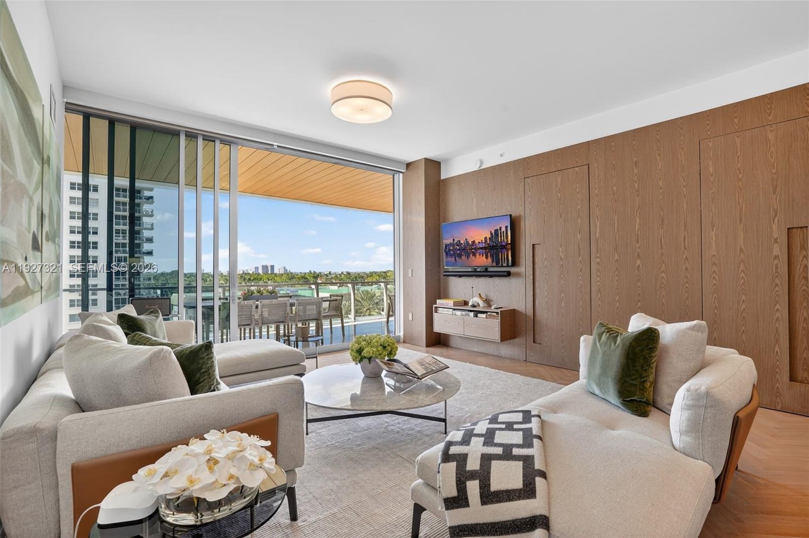 84b12bae-1746 5775 Collins Ave # 605, Miami Beach FL 33140 — #A11927321