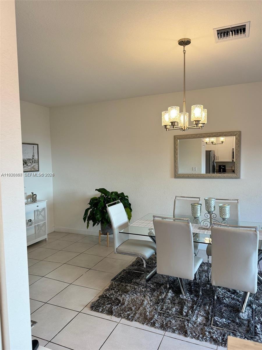 84b12bae-1792 21441 NE 3rd Pl, Miami FL 33179 — #A11938807