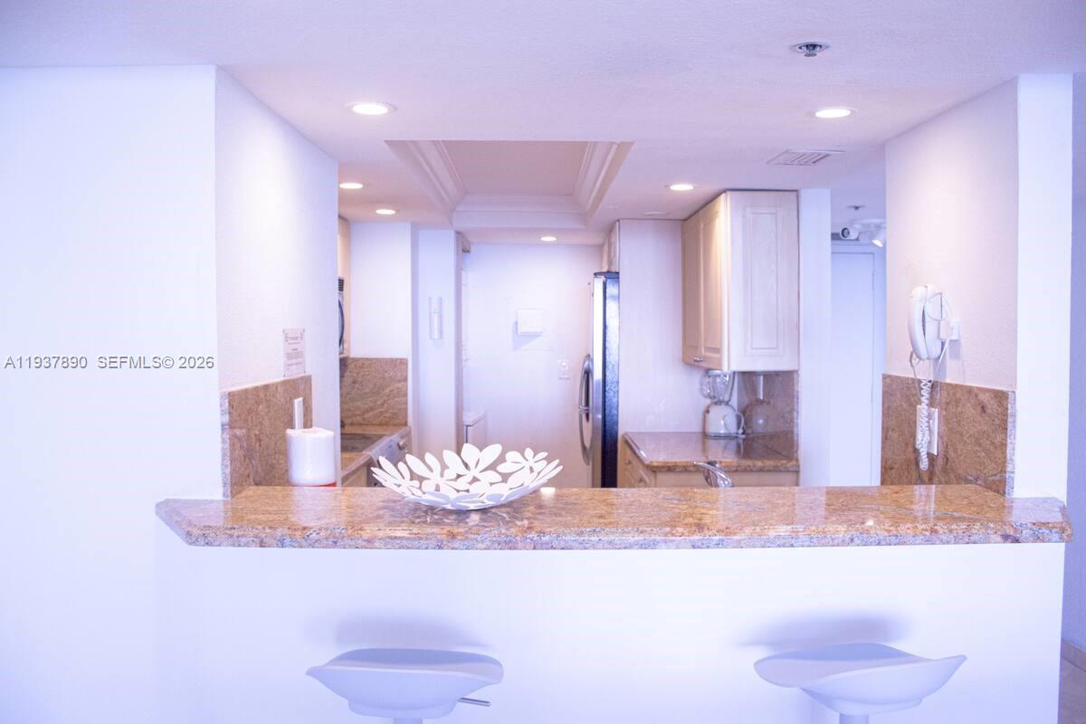 1717 N Bayshore Dr # 4141, Miami FL 33132 — #A11937890