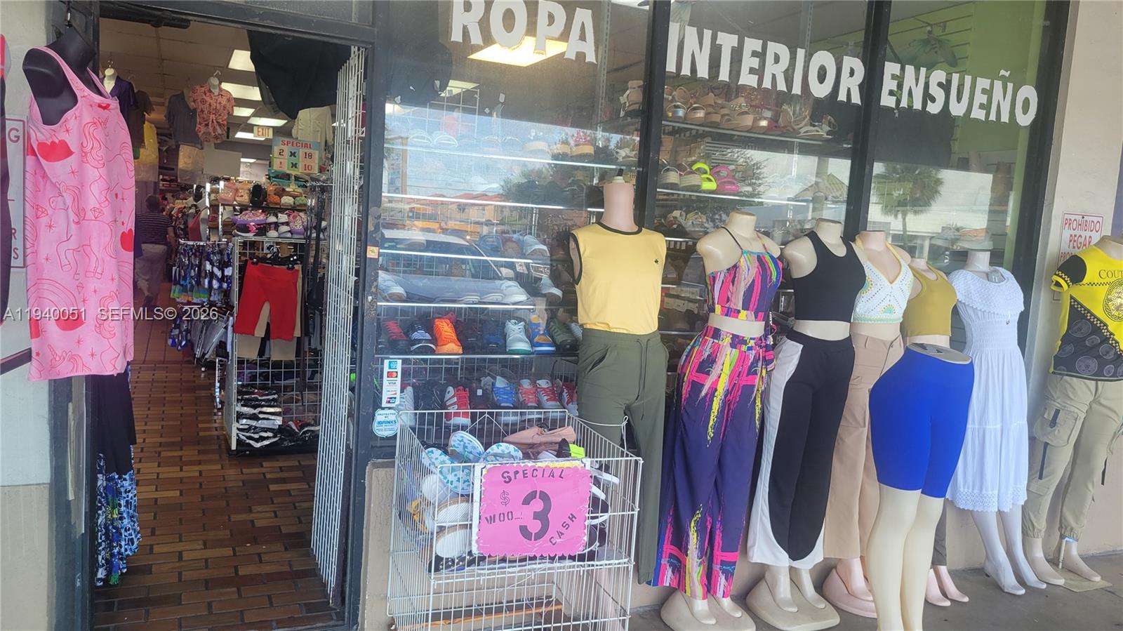 84b12bae-1834 4036 W 12th Ave, Hialeah FL 33012 — #A11940051