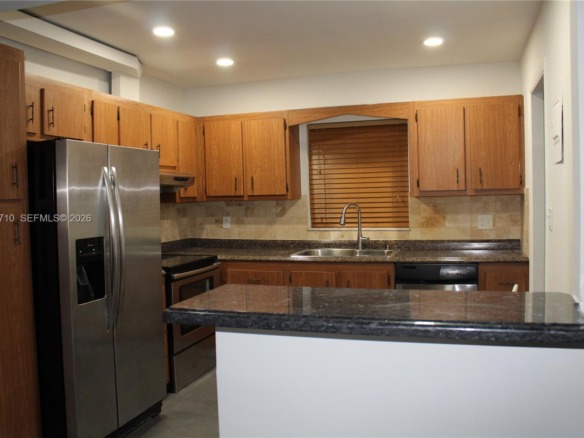 5140 SW 40th Ave # 3C, Dania Beach FL 33314 — #A11932710