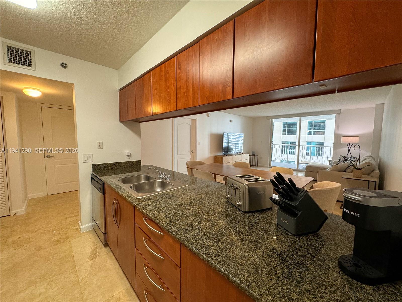 84b12bae-1899 1200 Brickell Bay Dr # 1708, Miami FL 33131 — #A11941290