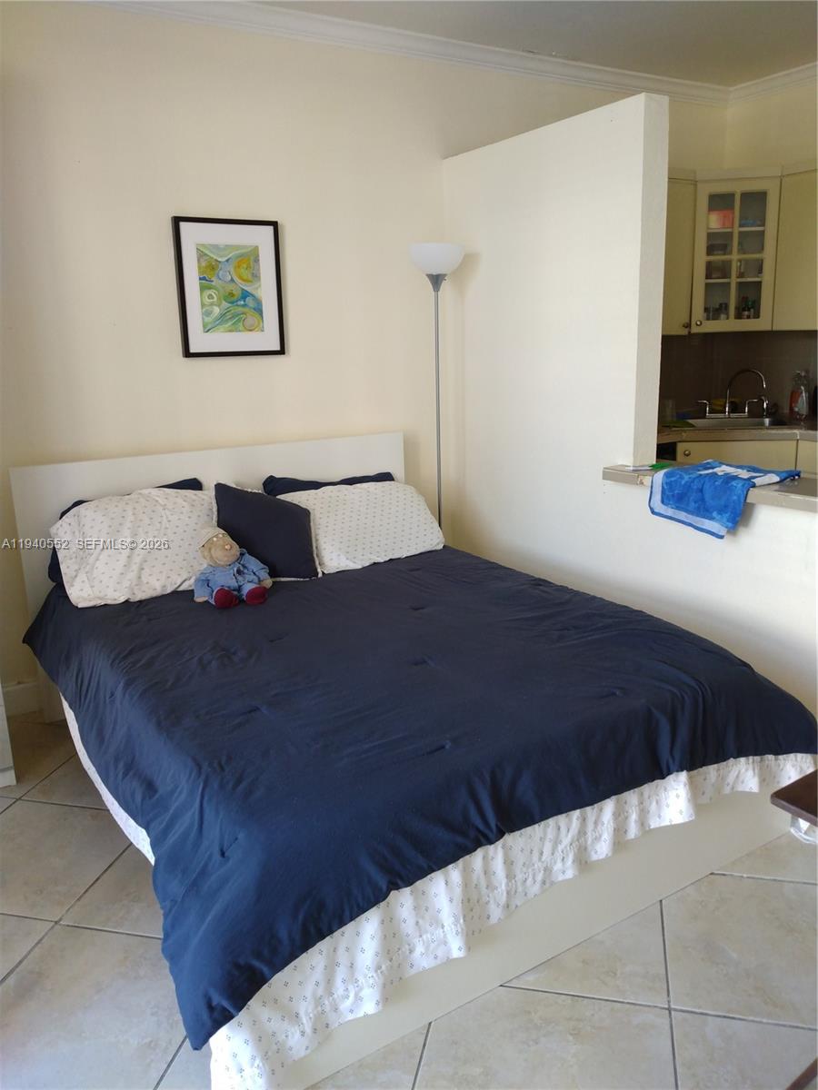700 Biltmore Way # 216, Coral Gables FL 33134 — #A11940552