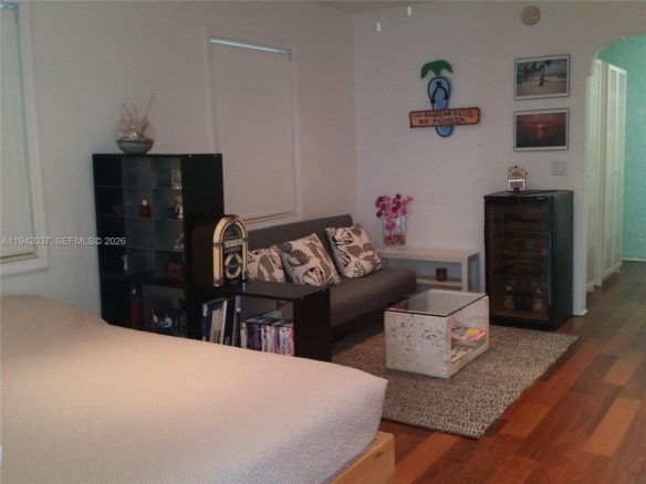 717 Espanola Way # 205, Miami Beach FL 33139 — #A11942037