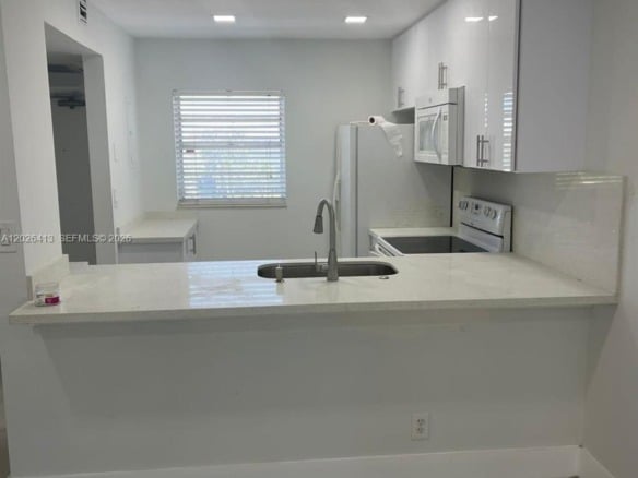 9460 Tangerine Pl # 404, Davie FL 33324 — #A12026413