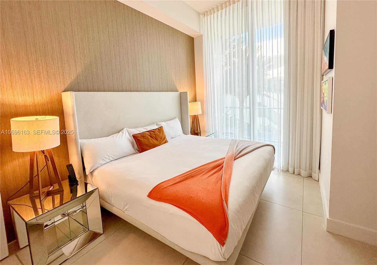 84b12bae-2054 4111 S OCEAN DR # 205, Hollywood FL 33019 — #A10696163