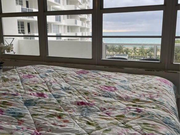 100 Lincoln Rd # 719, Miami Beach FL 33139 — #A10959685