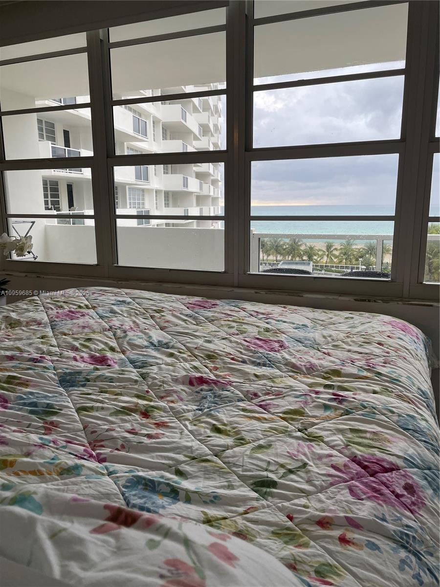 84b12bae-2082 100 Lincoln Rd # 719, Miami Beach FL 33139 — #A10959685