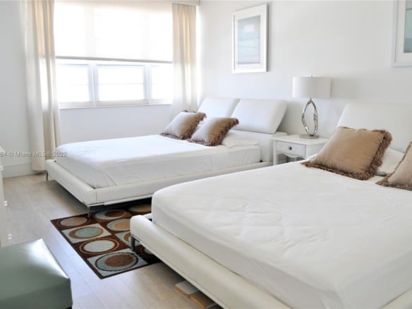 100 Lincoln Rd # 910, Miami Beach FL 33139 — #A11185964