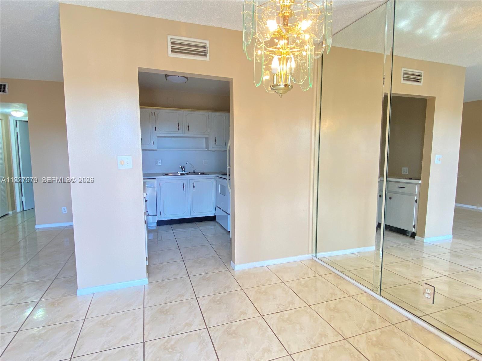 84b12bae-2221 6289 Lear Dr # 306, Lake Worth FL 33462 — #A11227579