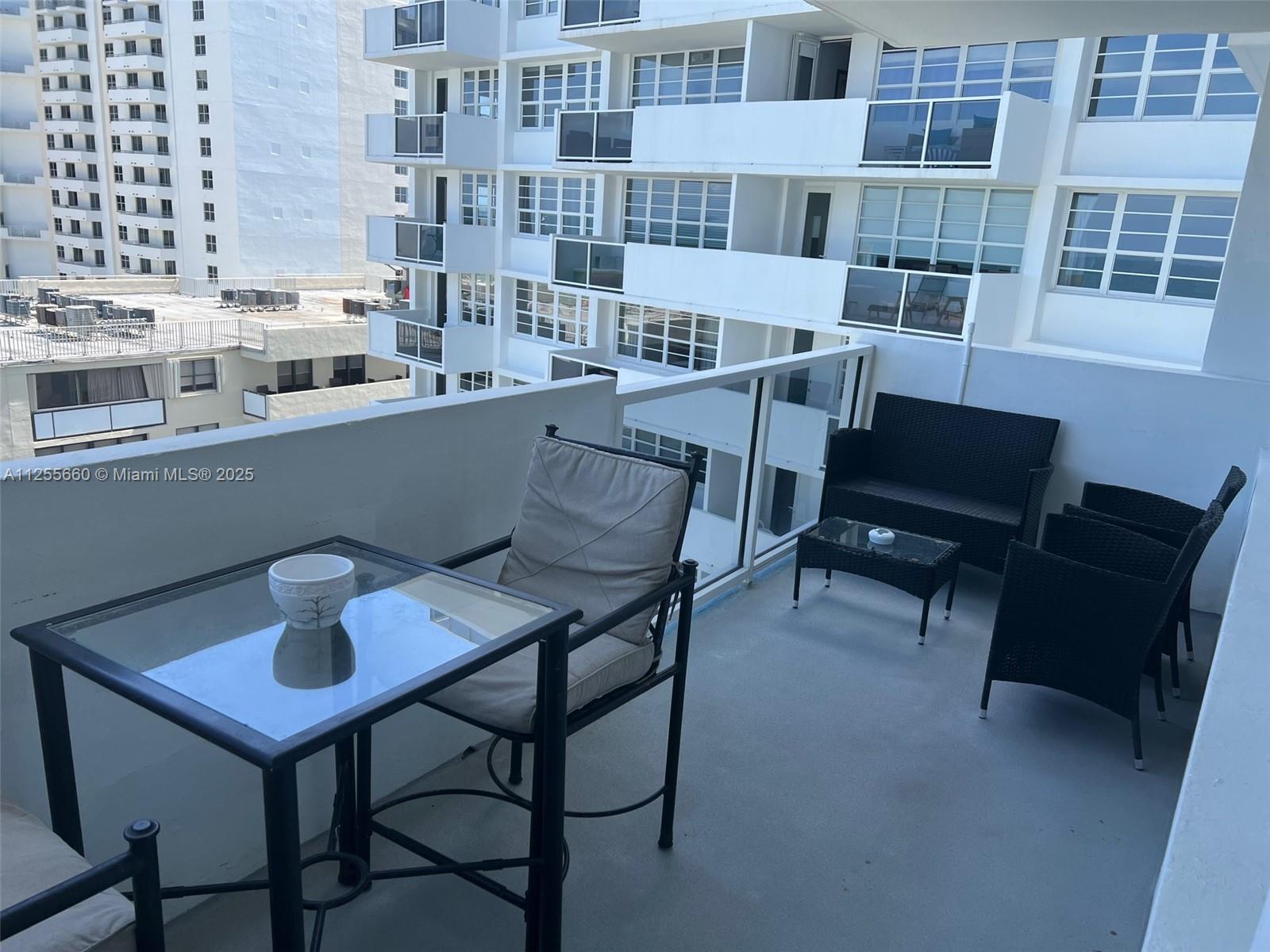 84b12bae-2244 100 Lincoln Rd # 1228, Miami Beach FL 33139 — #A11255660