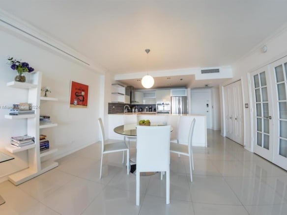 5601 Collins Ave # 1206, Miami Beach FL 33140 — #A11286005