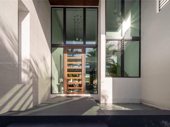 128 Fiesta Way, Fort Lauderdale FL 33301 — #A11309040