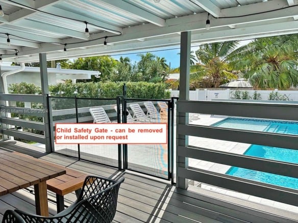 1022 Adams St, Hollywood FL 33019 — #A11317799
