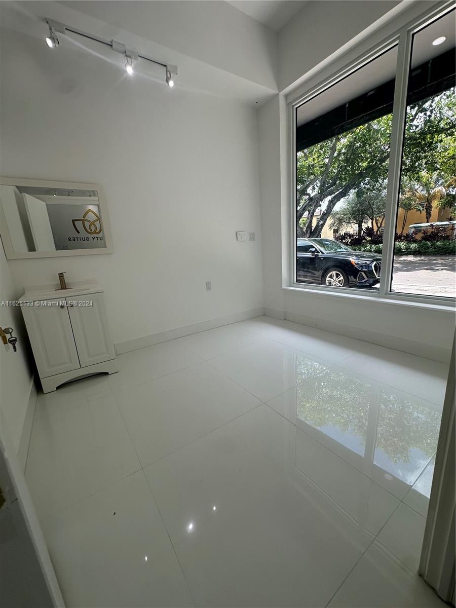 84b12bae-229 2389 SW 22nd St # 2397, Miami FL 33145 — #A11625133