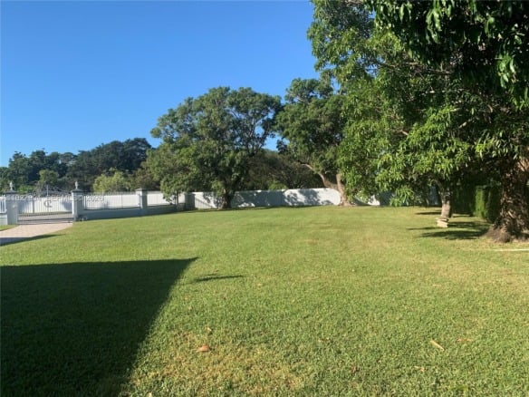 7625 SW 75th Ave, Miami FL 33143 — #A11327994