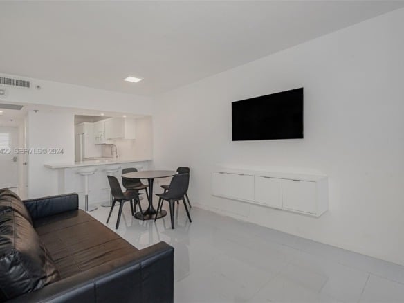 100 Lincoln Rd # 519, Miami Beach FL 33139 — #A11337429