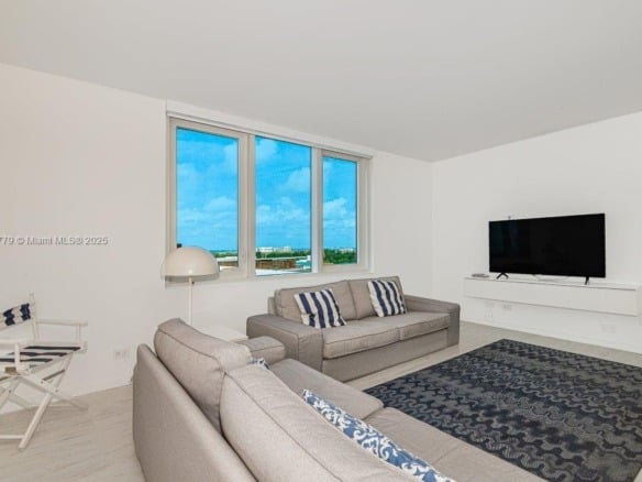 2301 Collins Ave # 1032, Miami Beach FL 33139 — #A11367779
