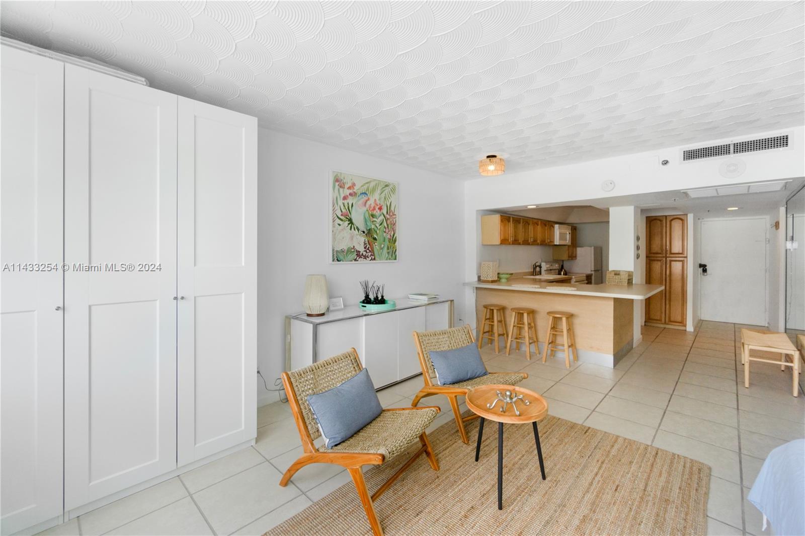 84b12bae-2454 100 Lincoln Rd # 1039, Miami Beach FL 33139 — #A11433254