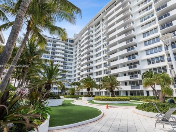 100 Lincoln Rd # 1612, Miami Beach FL 33139 — #A11434224