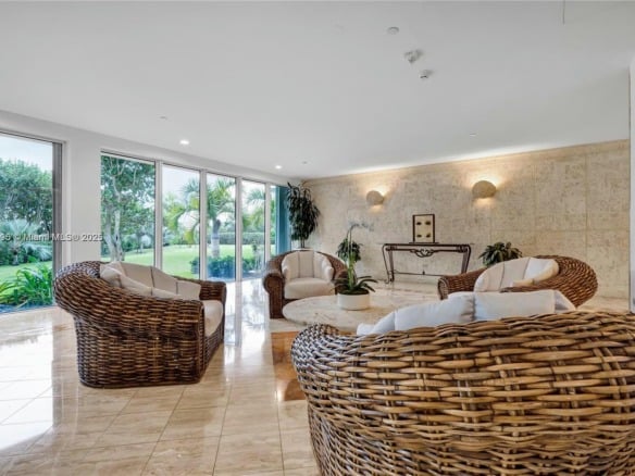 200 Ocean Lane Dr # 706, Key Biscayne FL 33149 — #A11447595