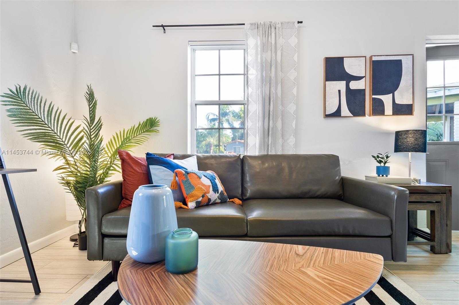 84b12bae-2484 201 NE 16th Ct, Fort Lauderdale FL 33305 — #A11453744