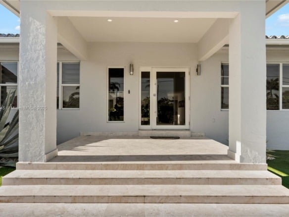 13815 SW 38th St, Miami FL 33175 — #A11830145