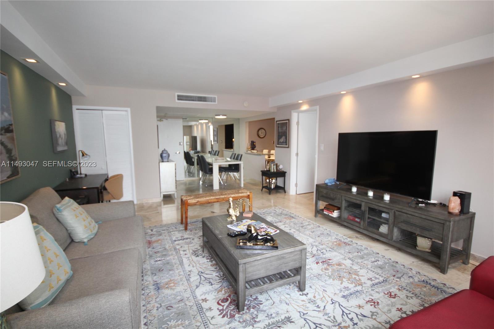 84b12bae-2544 5161 Collins Ave # 1610, Miami Beach FL 33140 — #A11493047