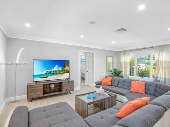 5320 NE 16th Ter, Fort Lauderdale FL 33334 — #A11519000
