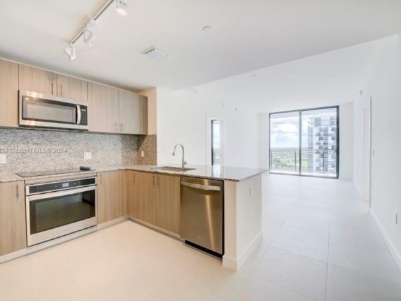 5350 NW 84th Ave # 1604, Doral FL 33166 — #A11533938