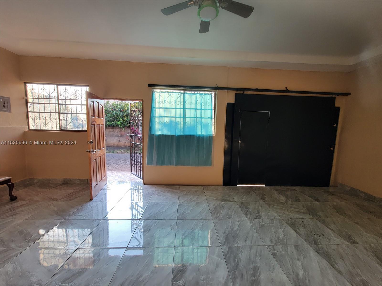 84b12bae-2657 Listing #A11535636