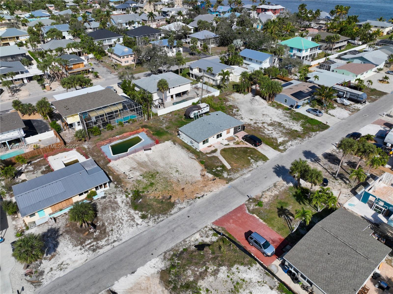 default 161 HIBISCUS DR, Fort Myers FL 33931 — #A11537870